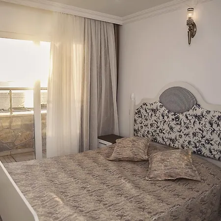 Stone Hotel