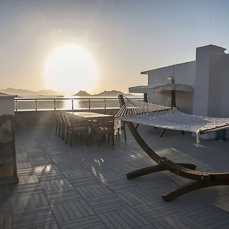 Stone Hotel *